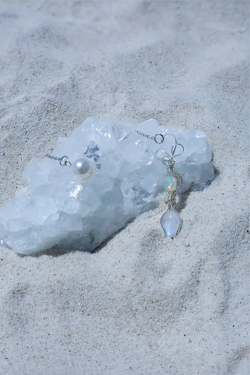 Lunar Clover Gem Pendulum