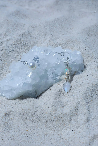 Lunar Clover Gem Pendulum